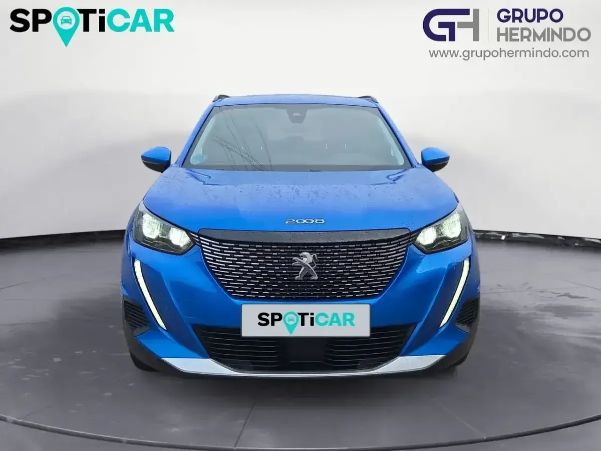 Usado Peugeot 2008 Allure 110 CV (80 kW) 2021 Azul SUV