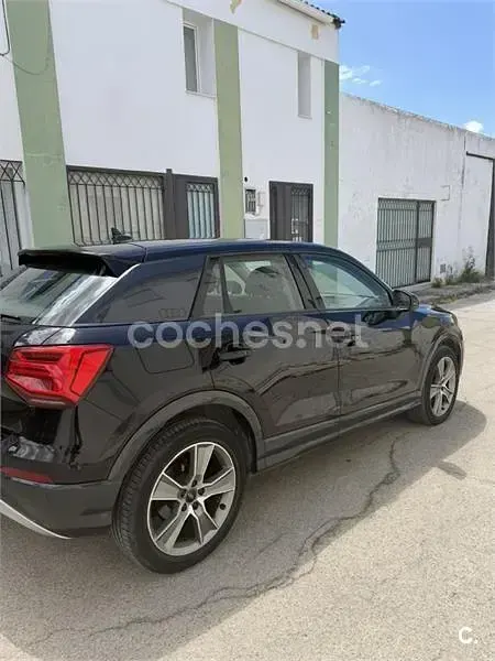 Usado Audi Q2 Sport 116 CV (85 kW) 2019 Negro SUV