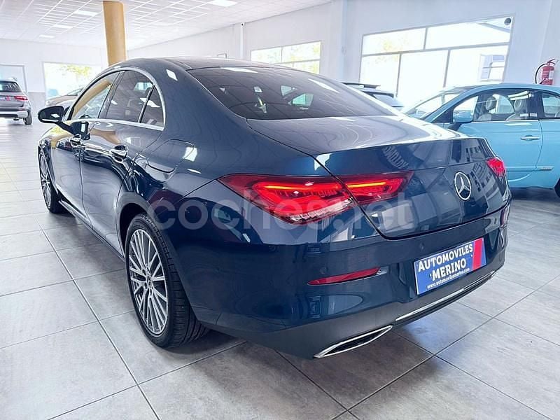 Usado Mercedes CLA200 150 CV (110 kW) 2021 Azul Berlina
