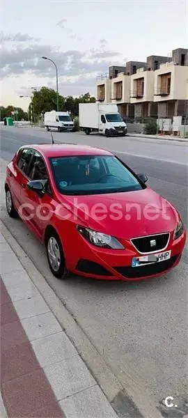 Usado Seat Ibiza Copa 70 CV (51 kW) 2011 Rojo Berlina