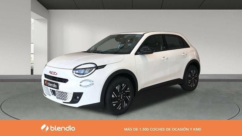 Blanco Nuevo 2025 Fiat 600 Red SUV | 28.390 € (Precio justo) - Imagen 1/4