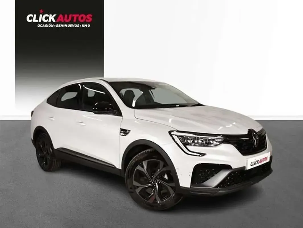 Usado Renault Arkana RS Line 160 CV (117 kW) 2023 Blanco SUV
