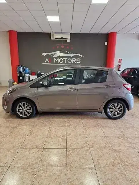 Begagnad Toyota Yaris Active 61 HK (44 kW) 2018 Otro
