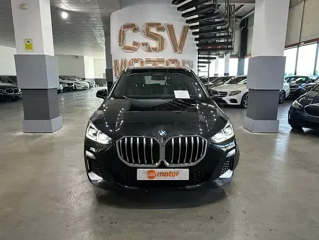 Usado BMW 218 Comfort Edition 136 CV (100 kW) 2024 Negro Familiar