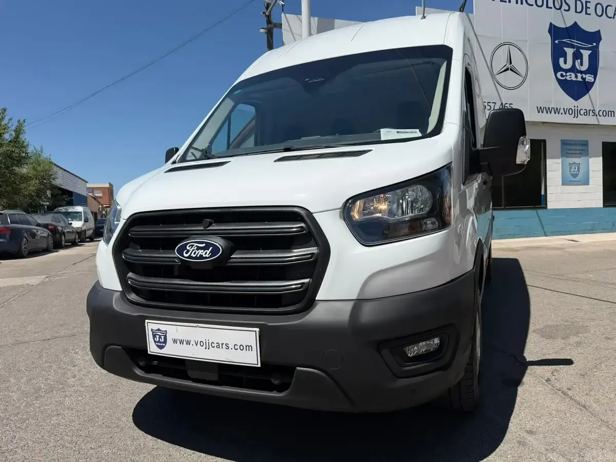 Usado Ford Transit Trend 130 CV (95 kW) 2024 Blanco Van