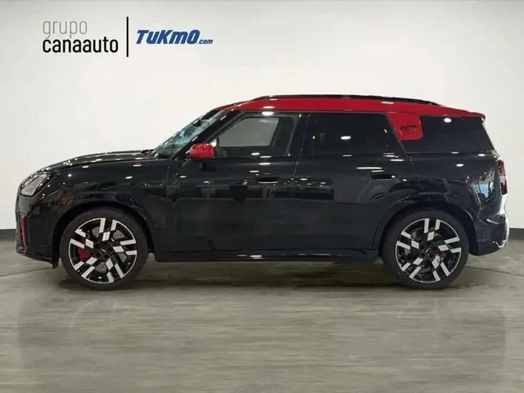 Usado Mini John Cooper Works 300 CV (220 kW) 2024 Negro Utilitario