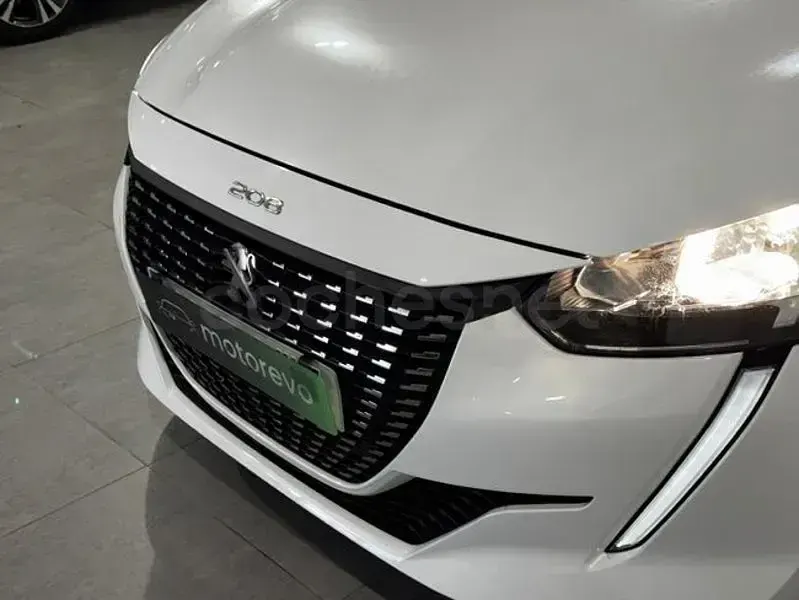 Usado Peugeot 208 Active 100 CV (73 kW) 2022 Blanco Utilitario