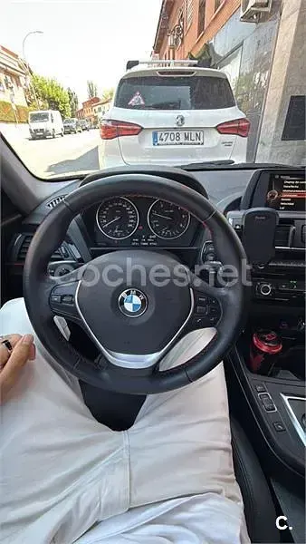 Usado BMW 118 Sport Line 150 CV (110 kW) 2017 Azul Berlina