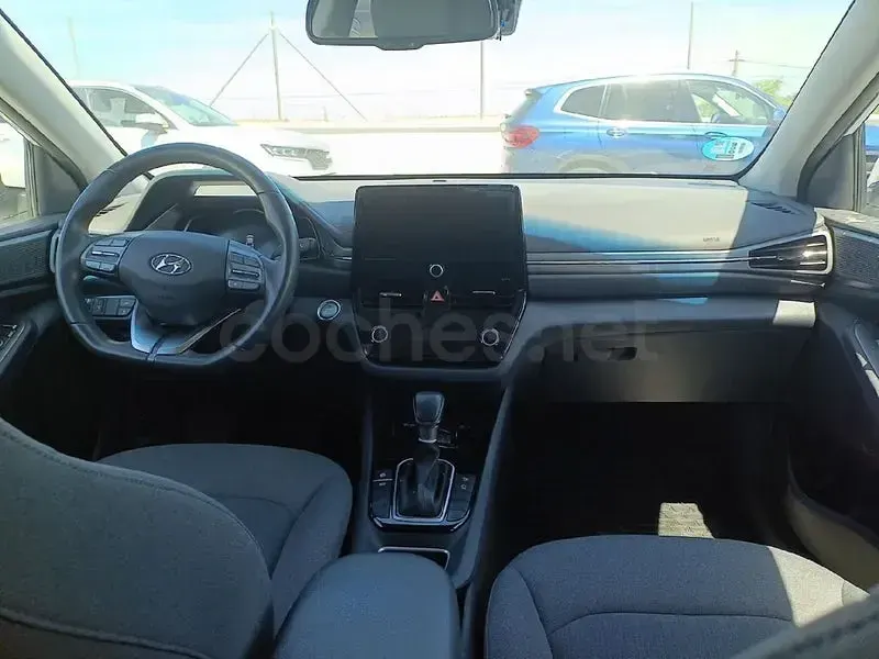 Usado Hyundai Ioniq 141 CV (103 kW) 2022 Blanco Utilitario
