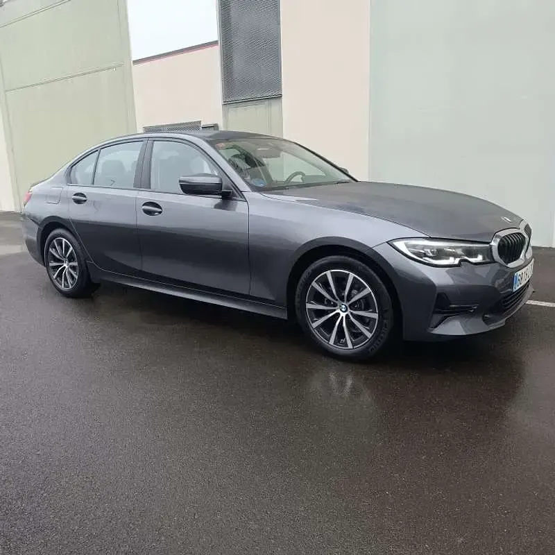 Usado BMW 318 150 CV (110 kW) 2021 Gris Berlina
