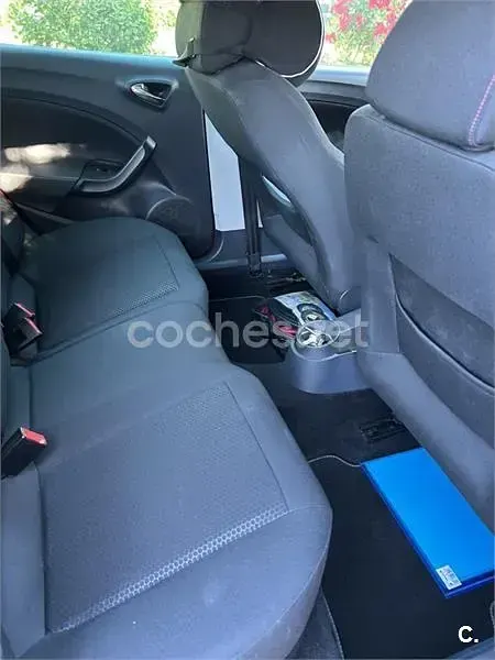 Usado Seat Ibiza FR 143 CV (105 kW) 2015 Rojo Berlina
