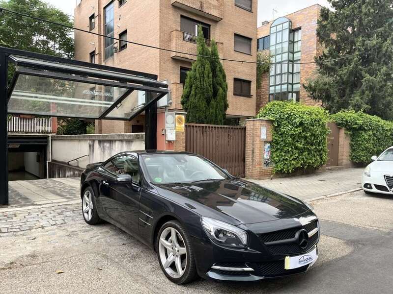Negro Usado 2013 Mercedes SL500 Coupe | 40.990 € - Imagen 1/4