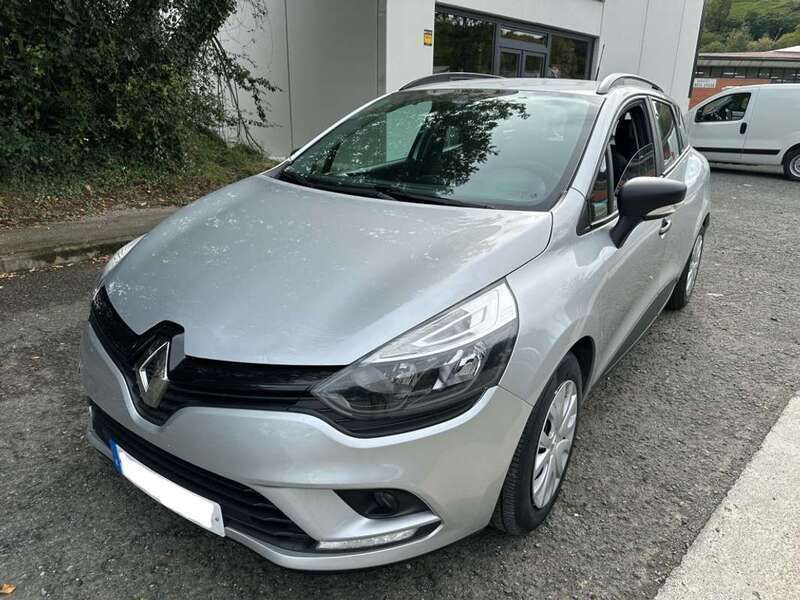 Gris Usado 2017 Renault Clio GrandTour Business Familiar | 11.800 € (Caro) - Imagen 1/4
