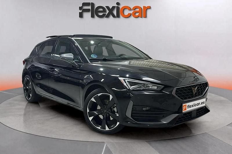 Negro Usado 2024 Cupra Leon Familiar | 23.690 € (Buen precio) - Imagen 1/4