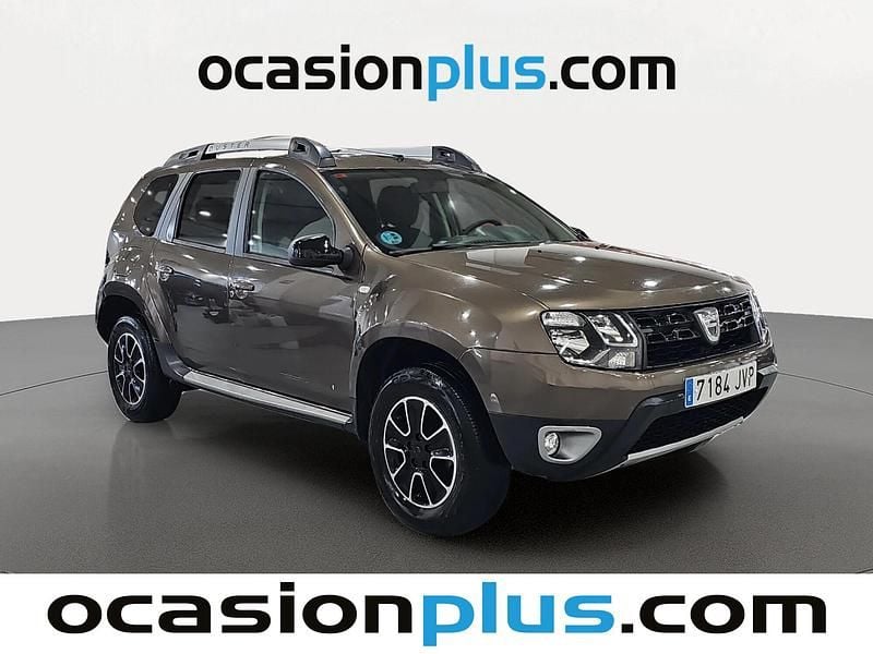 Usado Dacia Duster Black Shadow 109 CV (80 kW) 2016 Marrón Pickup/Camioneta