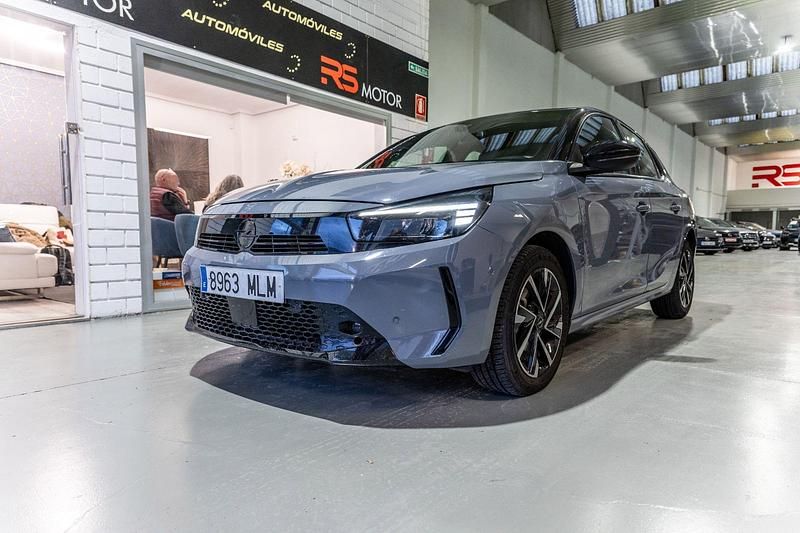 Gris Usado 2024 Opel Corsa S Berlina | 13.890 € (Precio justo) - Imagen 1/4