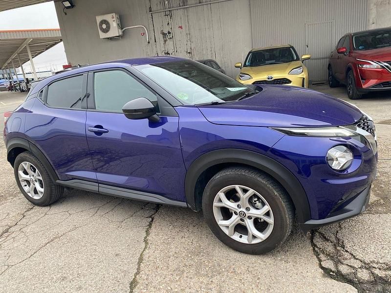 Usado Nissan Juke N-Connecta 114 CV (83 kW) 2022 Azul SUV