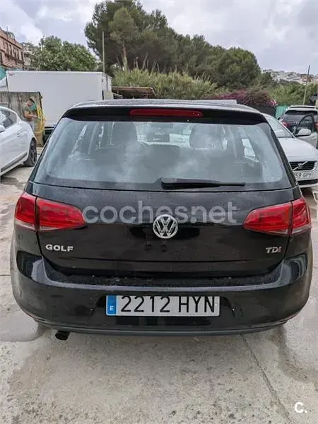 Usado VW Golf VII Sportline 110 CV (80 kW) 2014 Negro Familiar