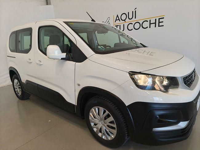 Usado Peugeot Rifter Active 110 CV (80 kW) 2020 Blanco Monovolumen