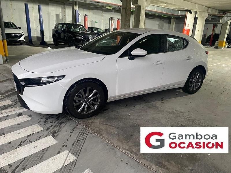 Usado Mazda 3 Center-Line 140 CV (102 kW) 2025 Blanco Berlina
