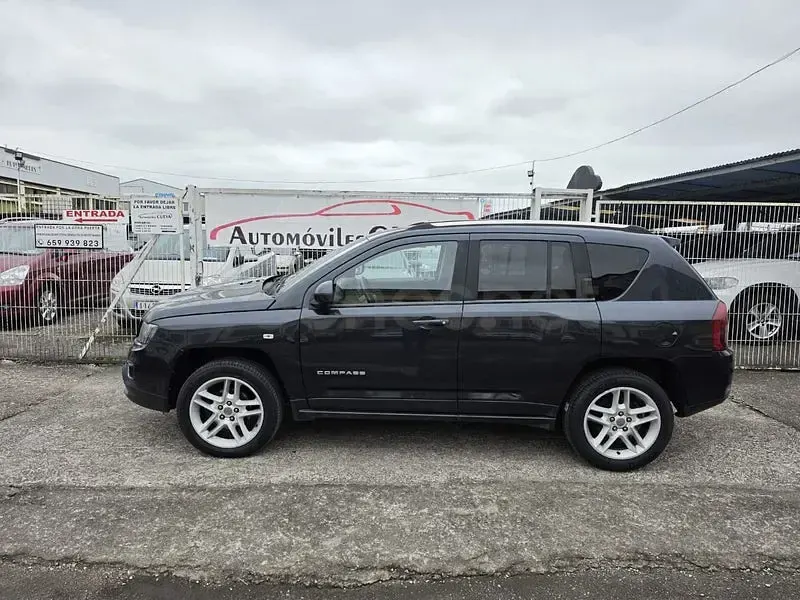 Usado Jeep Compass North 163 CV (119 kW) 2014 Negro SUV