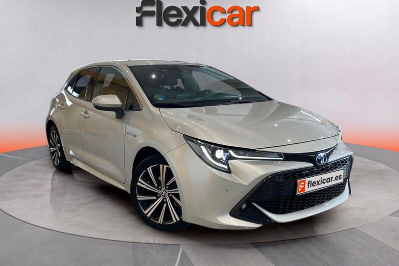 Gris Usado 2022 Toyota Corolla Style Berlina | 23.390 € (Un poco caro) - Imagen 1/4