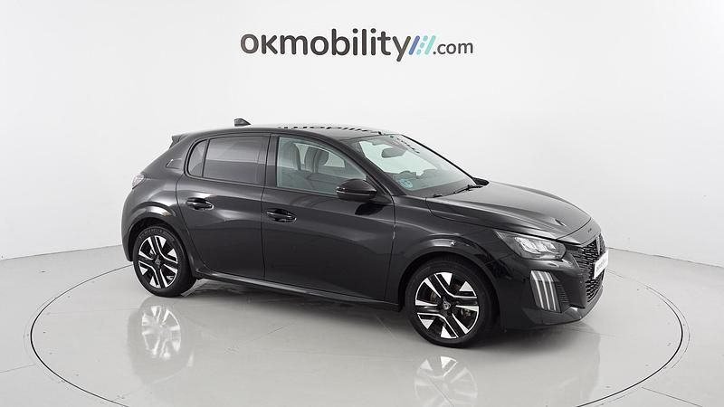 Usado Peugeot 208 Allure 100 CV (73 kW) 2024 Negro perla nera Utilitario