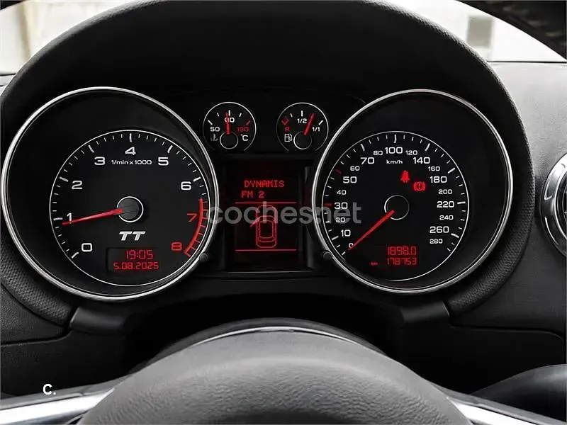 Usado Audi TT 200 CV (147 kW) 2007 Gris / plata Coupe