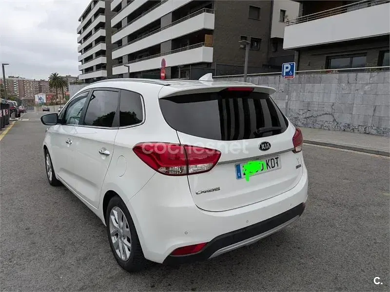 Usado Kia Carens 141 CV (103 kW) 2017 Blanco Monovolumen