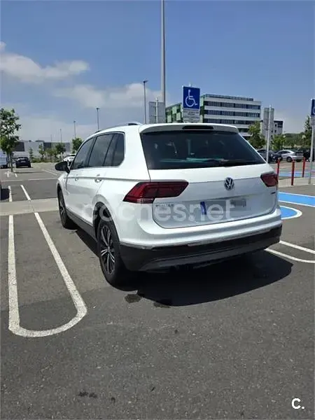 Usado VW Tiguan Sportline 190 CV (139 kW) 2019 Blanco SUV