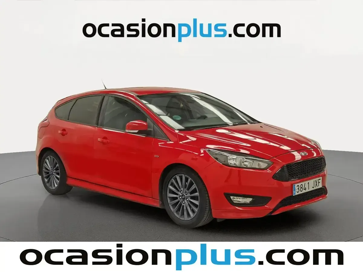 Usado Ford Focus ST-Line 125 CV (91 kW) 2017 Rojo