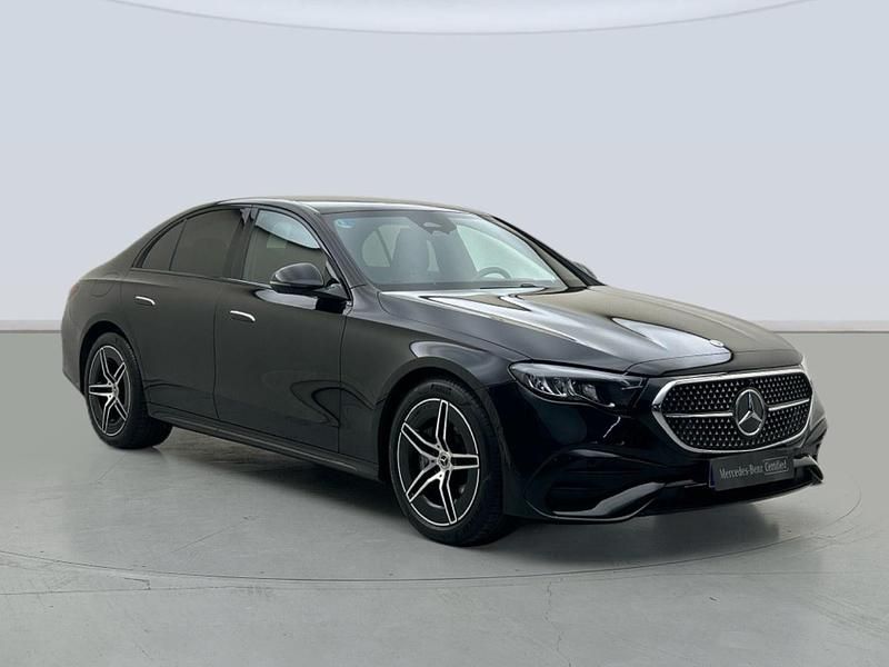 Usado Mercedes E220 197 CV (144 kW) 2025 Negro Berlina