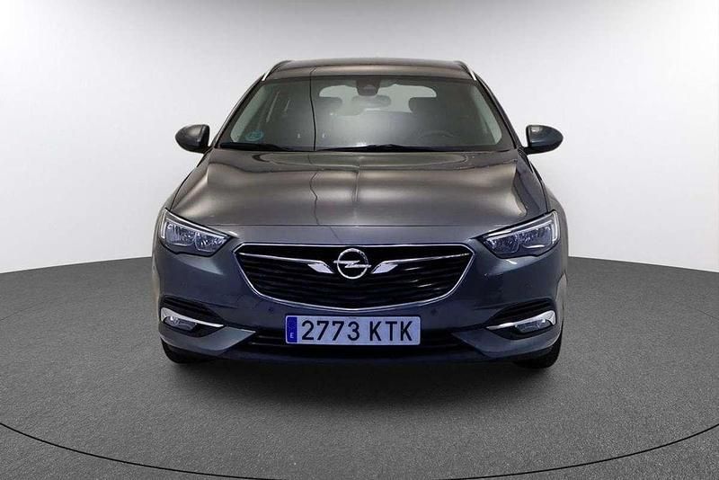 Usado Opel Insignia Innovation 166 CV (122 kW) 2019 Gris Familiar
