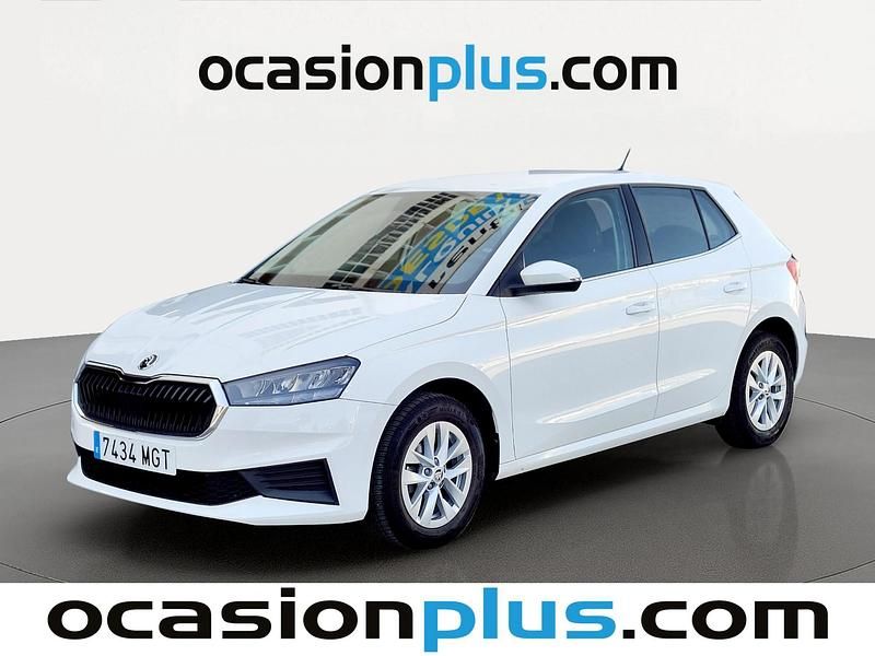 Usado Skoda Fabia Ambition 95 HP (69 kW) 2023 Branco Citadino