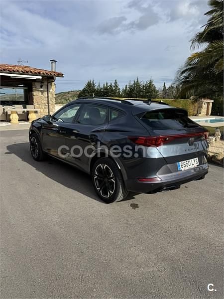 Usado Cupra Formentor 190 CV (139 kW) 2022 Gris / plata SUV