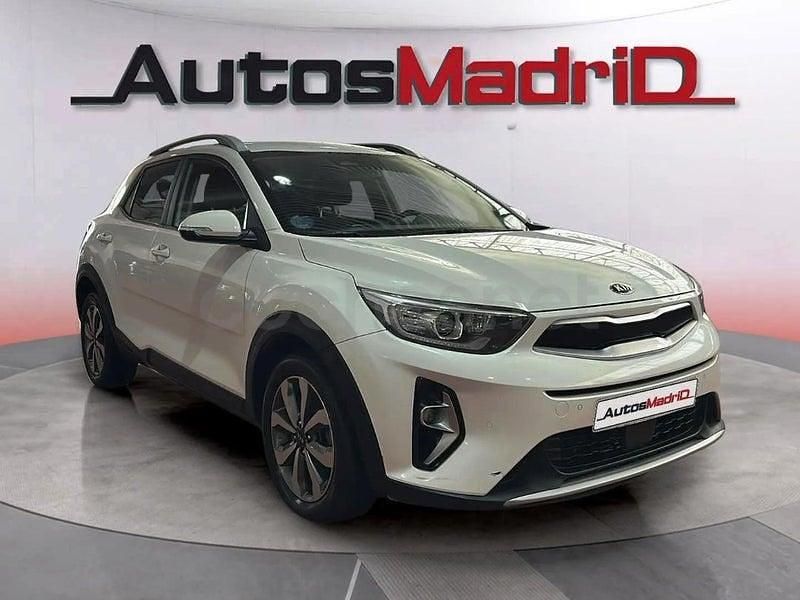 Usado Kia Stonic 120 CV (88 kW) 2021 Blanco SUV