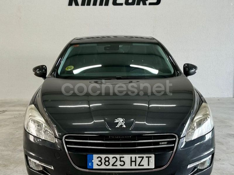Gris / plata Usado 2011 Peugeot 508 Active Berlina | 6777 € (Un poco caro) - Imagen 1/4