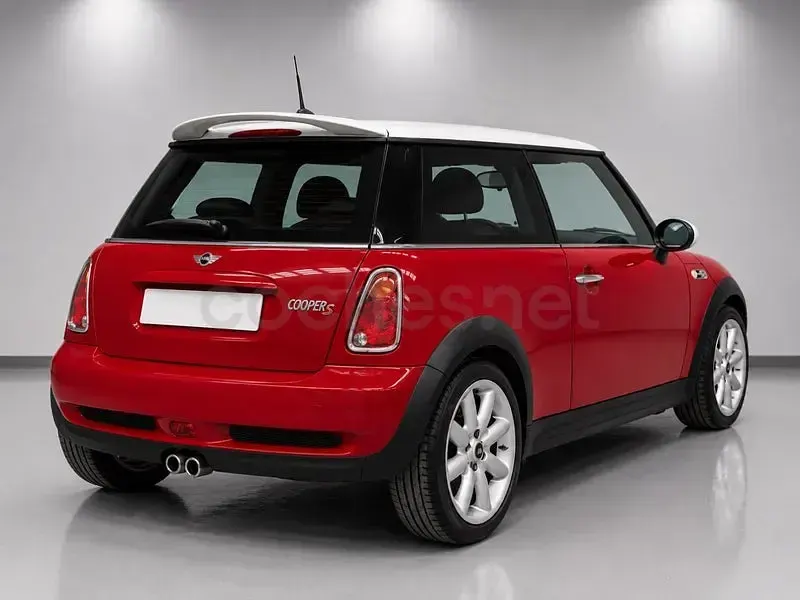 Usado Mini Cooper S 170 CV (125 kW) 2004 Rojo Utilitario