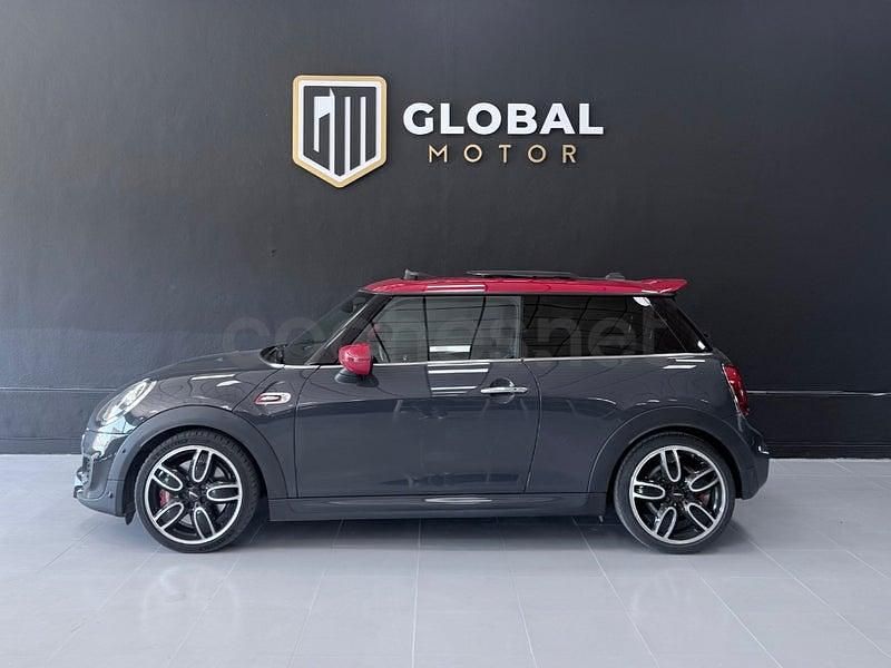 Usado Mini John Cooper Works 231 CV (169 kW) 2020 Gris / plata Utilitario
