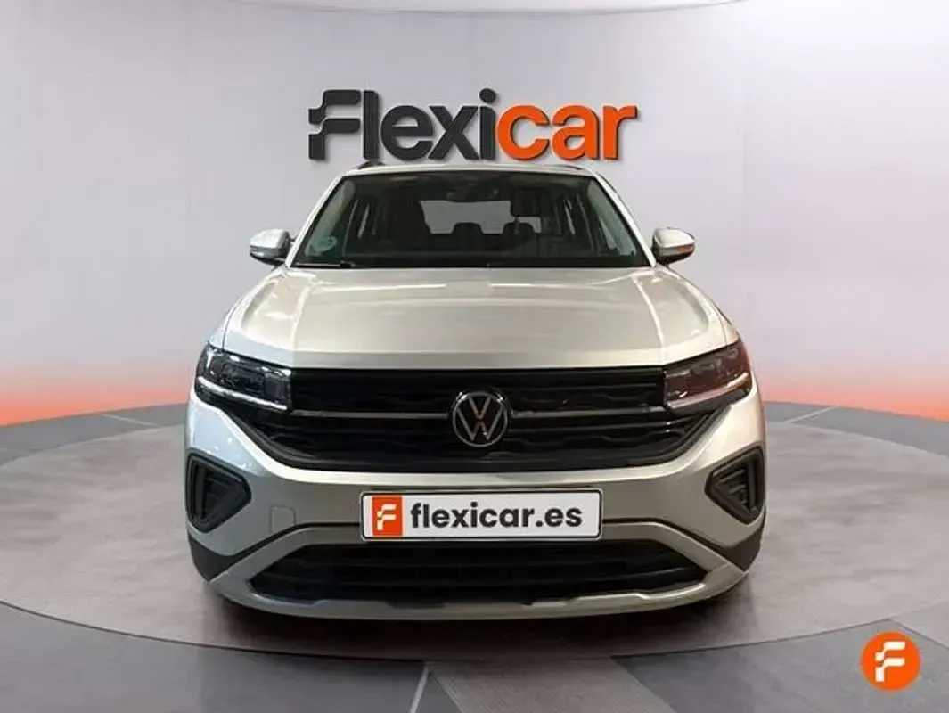 Usado VW T-Cross 95 CV (69 kW) 2024 Gris SUV