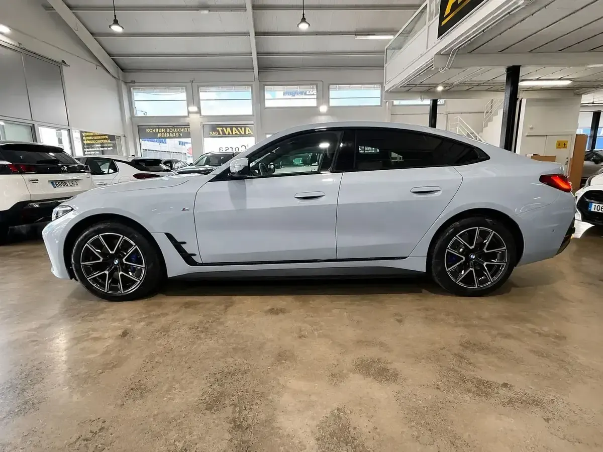 Usado BMW i4 M Sport 250 kW (340 CV) 2025 Gris Berlina