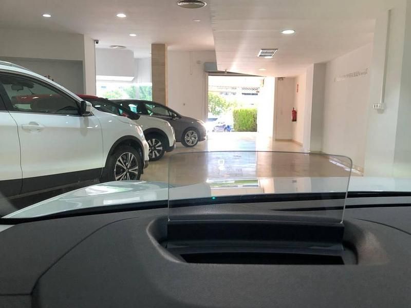 Usado Citroën C4 Feel 130 CV (95 kW) 2020 Blanco Utilitario