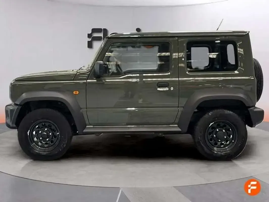 Usado Suzuki Jimny 102 CV (75 kW) 2024 Verde SUV