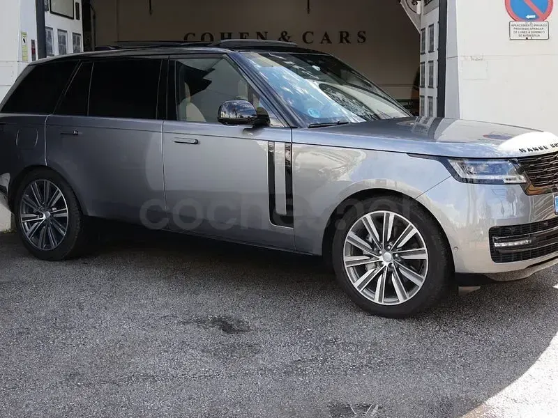 Usado Land Rover Range Rover 350 CV (257 kW) 2023 Gris / plata SUV
