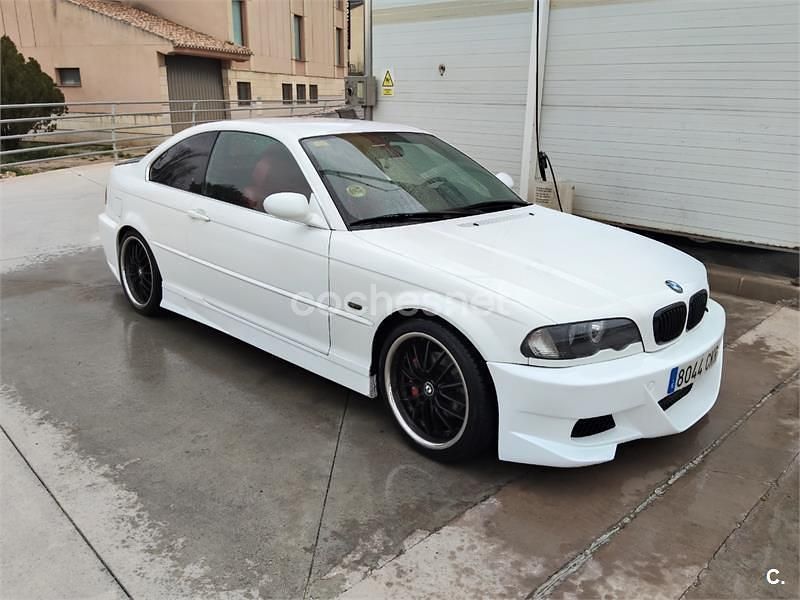 Usado BMW 320 170 CV (125 kW) 2003 Blanco Coupe