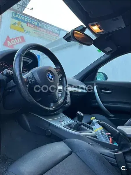 Usado BMW 118 129 CV (94 kW) 2006 Azul Utilitario