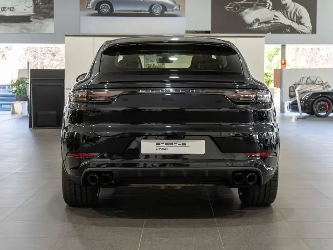 Usado Porsche Cayenne 462 CV (339 kW) 2020 Negro SUV