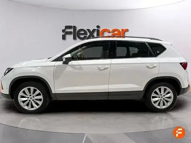 Usado Seat Ateca Style 150 CV (110 kW) 2023 Blanco SUV