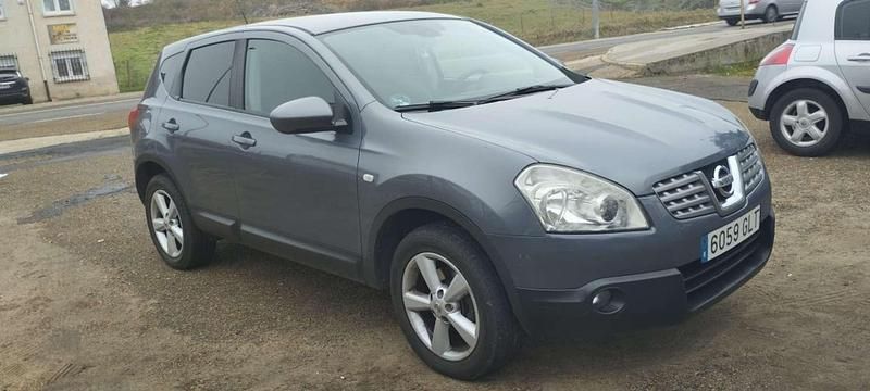 Begagnad Nissan Qashqai Premium Edition 114 HK (83 kW) 2009 Grå SUV