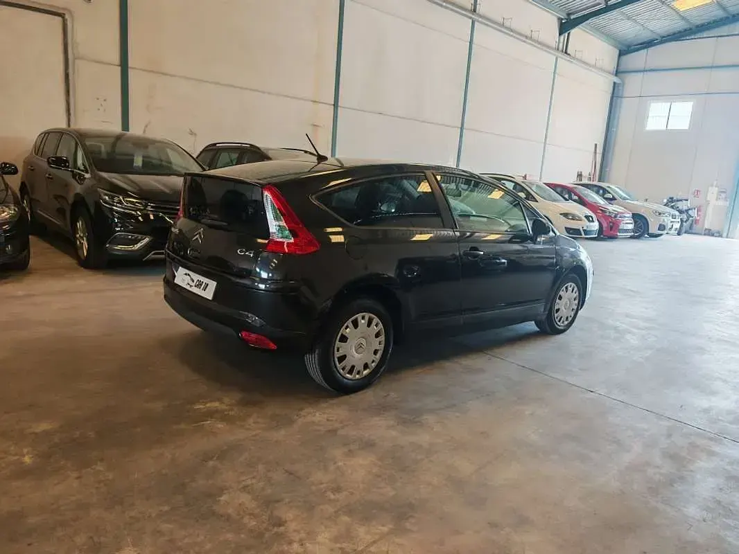 Usado Citroën C4 90 CV (66 kW) 2006 Negro Coupe